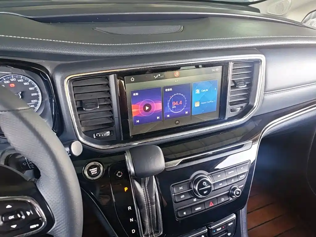 GAC Motor Trumpchi M8 — фото 13