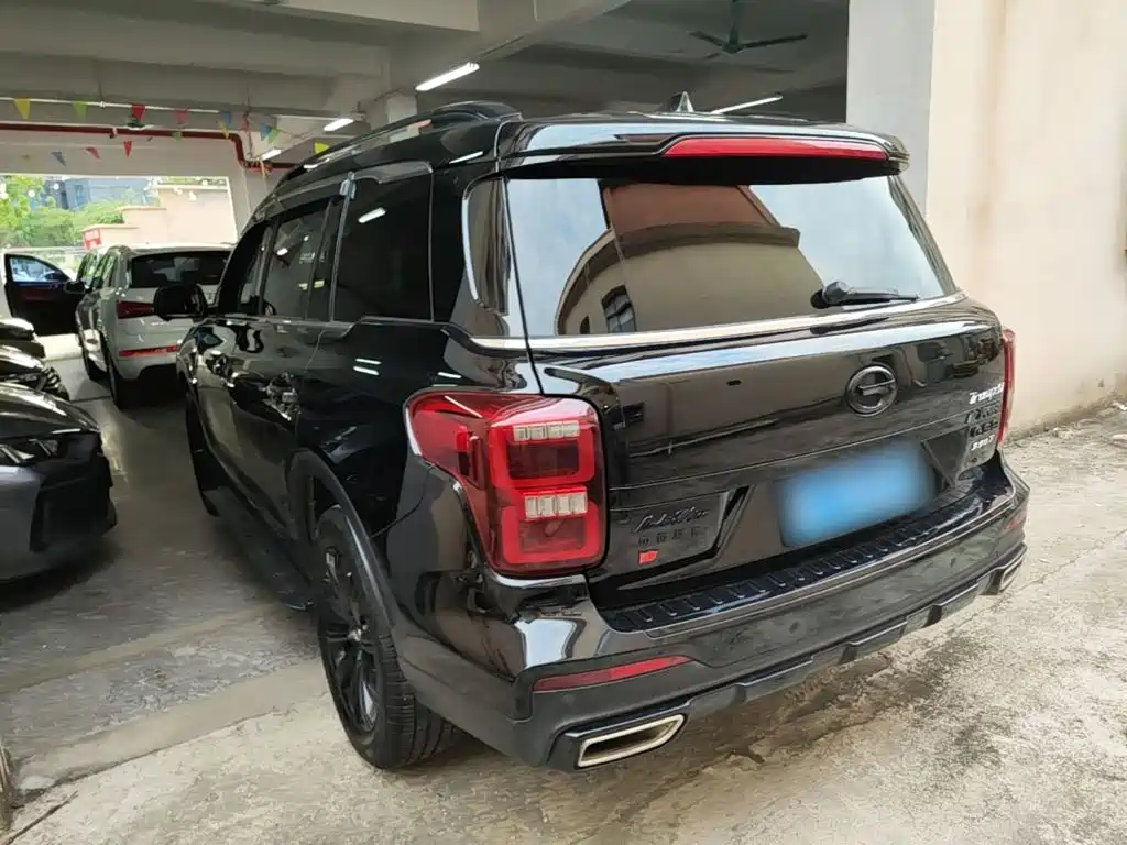 GAC Motor Trumpchi GS8 — фото 5