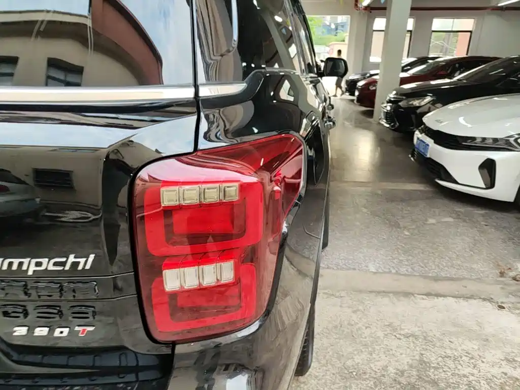 GAC Motor Trumpchi GS8 — фото 8