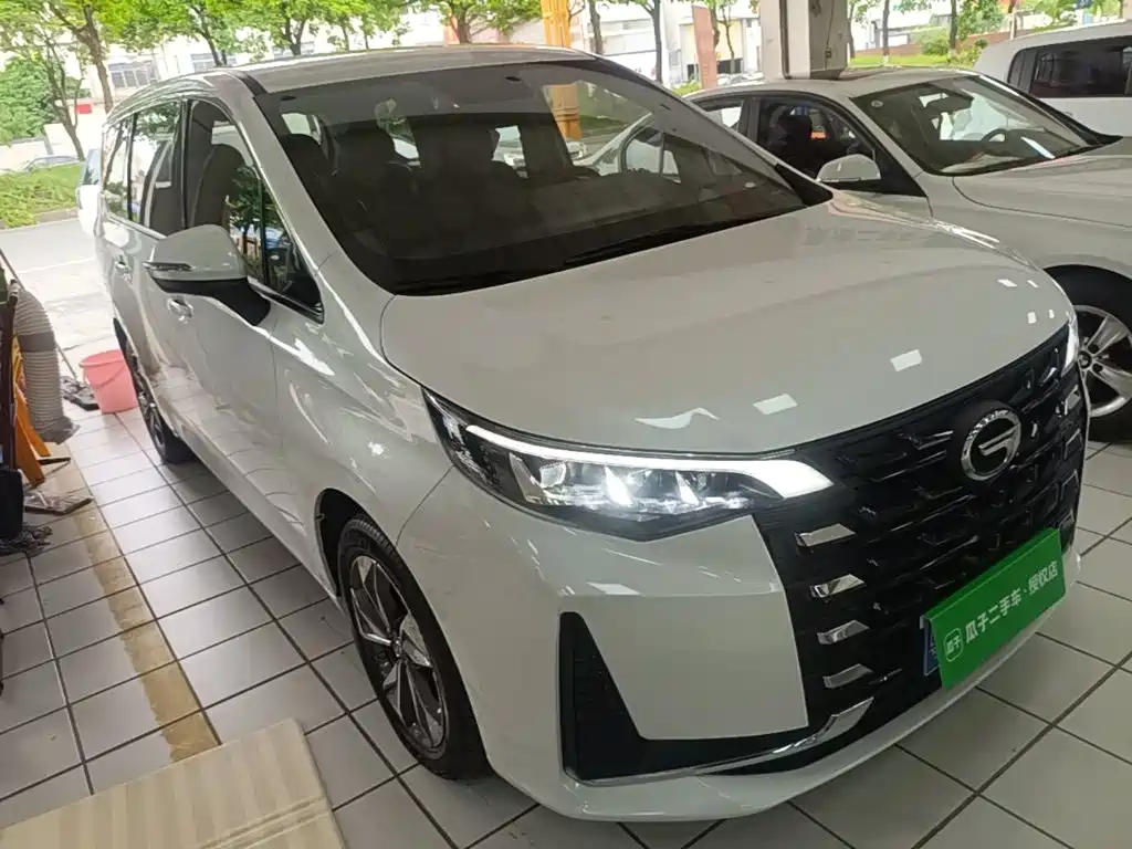 GAC Motor Trumpchi M6 — фото 4
