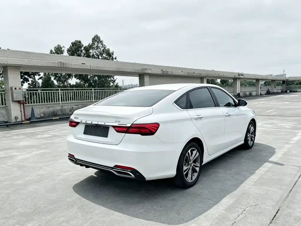 Geely Binrui — фото 7