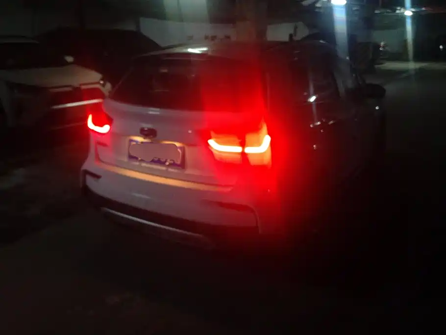 Geely Vision X3 — фото 3