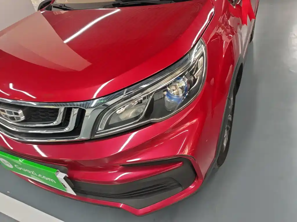 Geely Vision X3 — фото 24