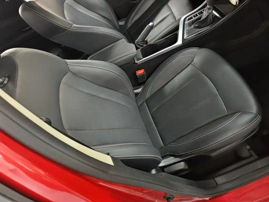 Geely Vision X3 — фото 25
