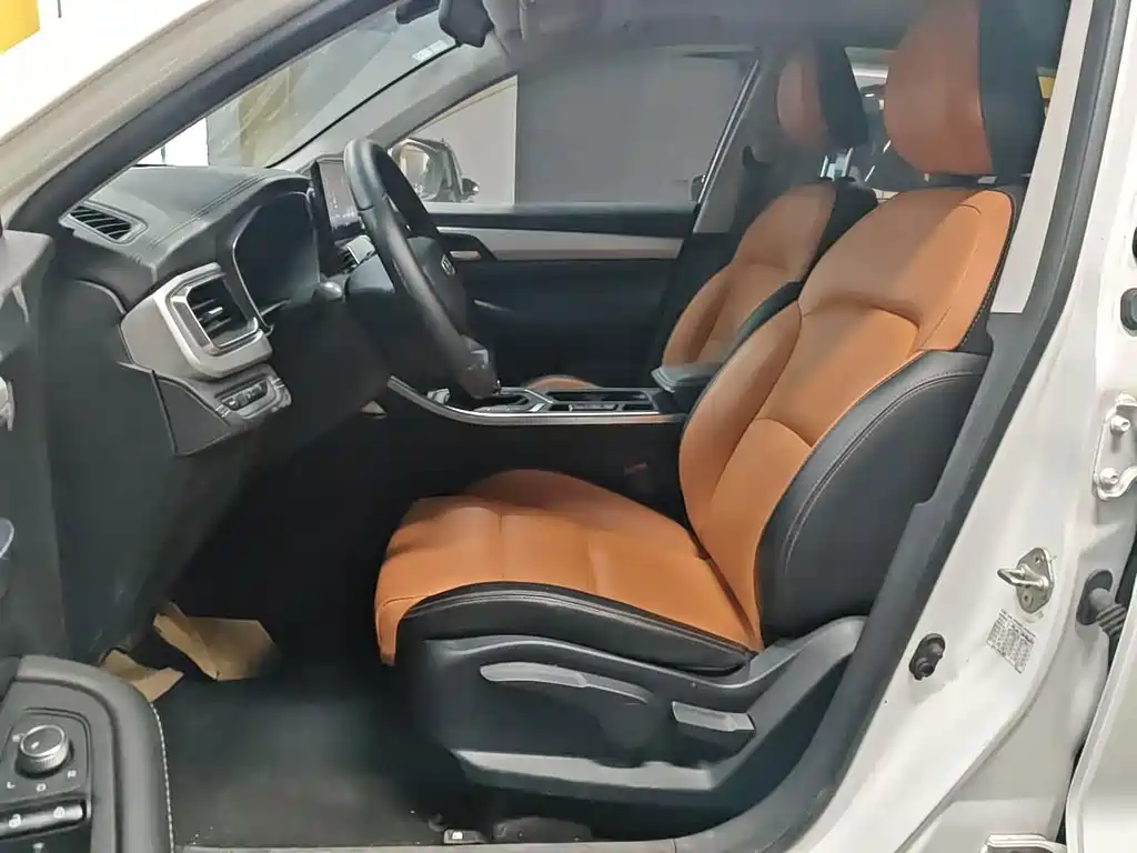Geely Vision X6 — фото 11