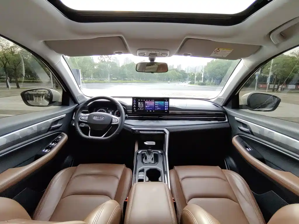 Geely Vision X6 — фото 17