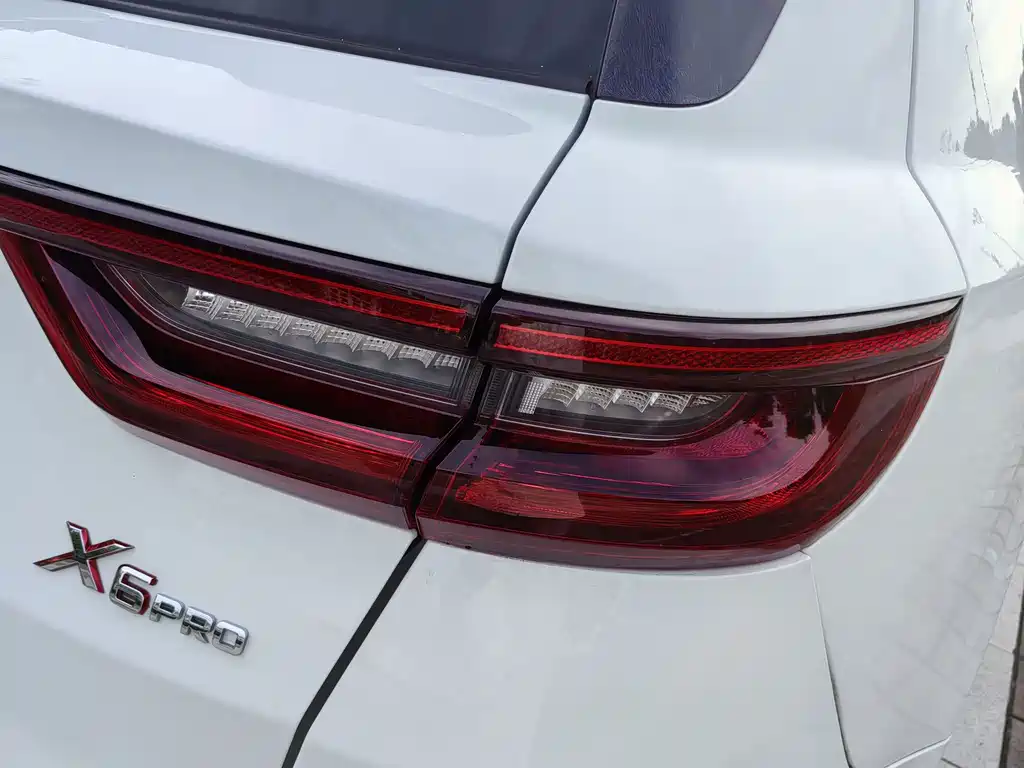 Geely Vision X6 — фото 10