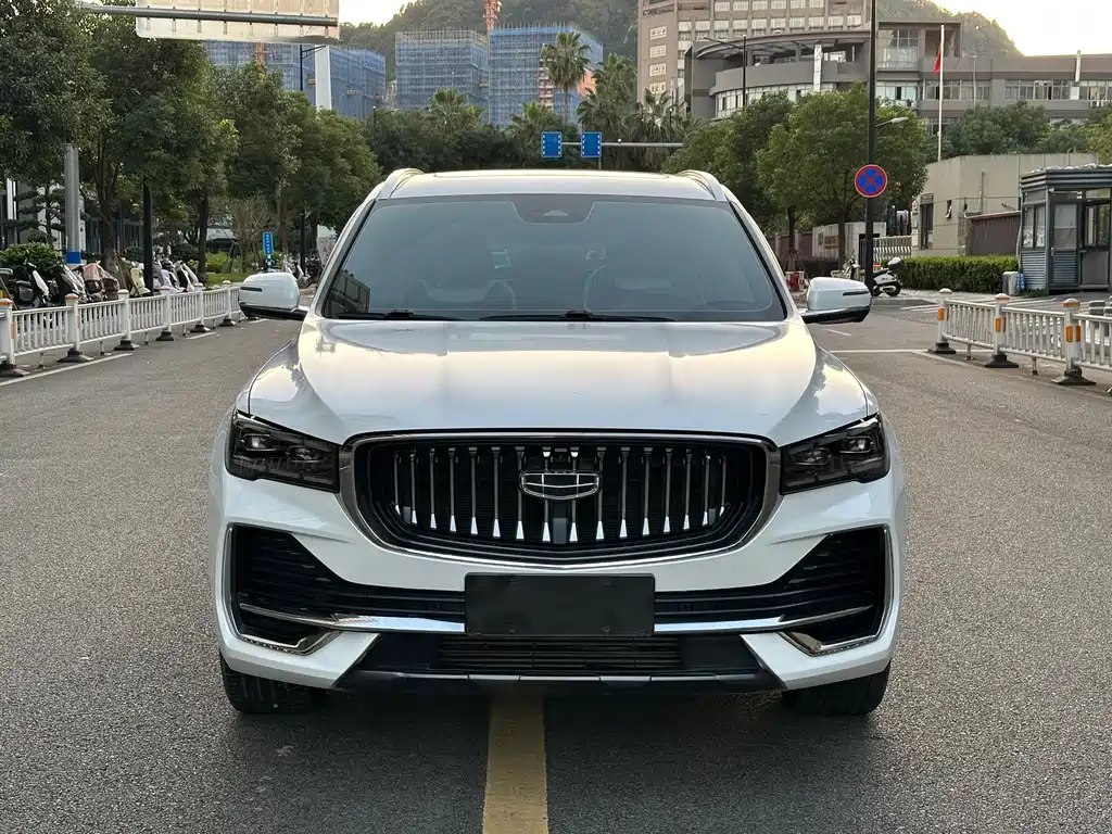 Geely Xingyue L — фото 2