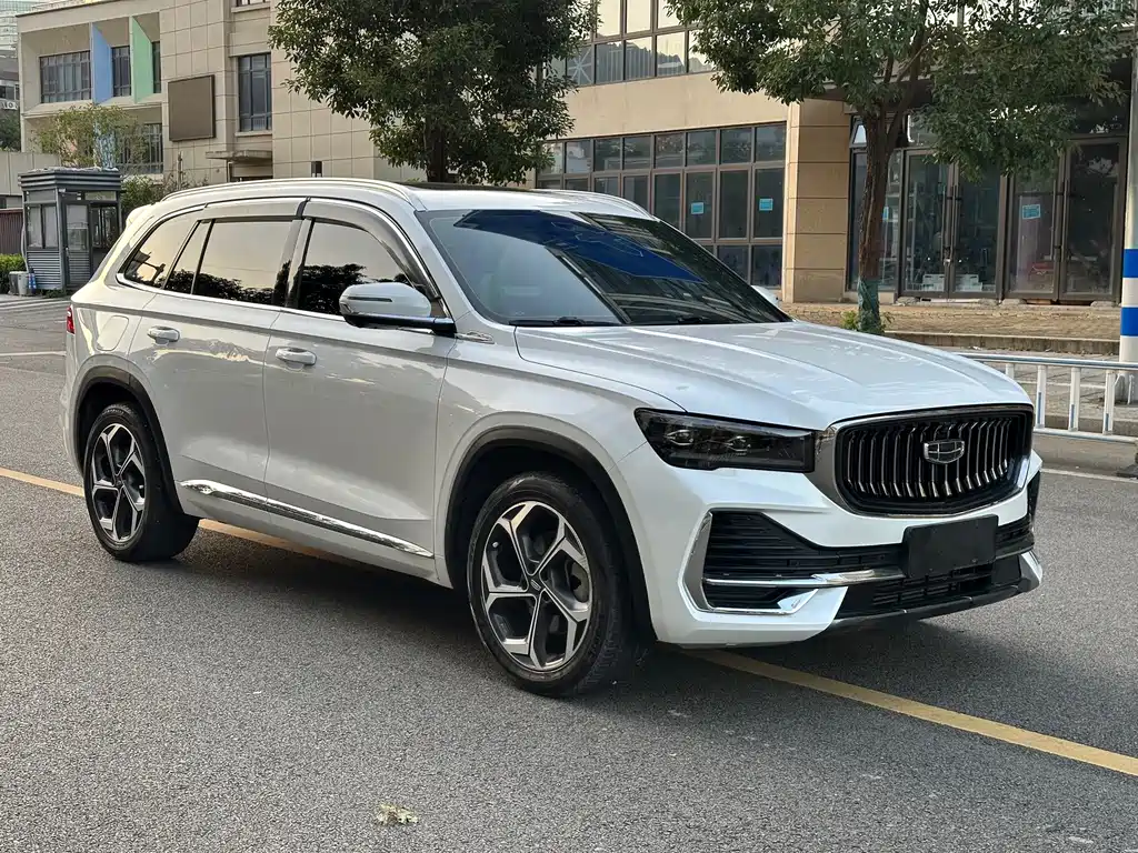 Geely Xingyue L — фото 3