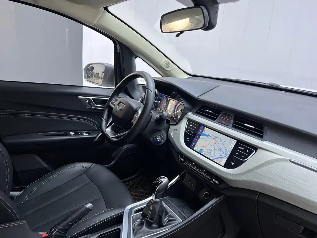 Geely Vision X3 — фото 7