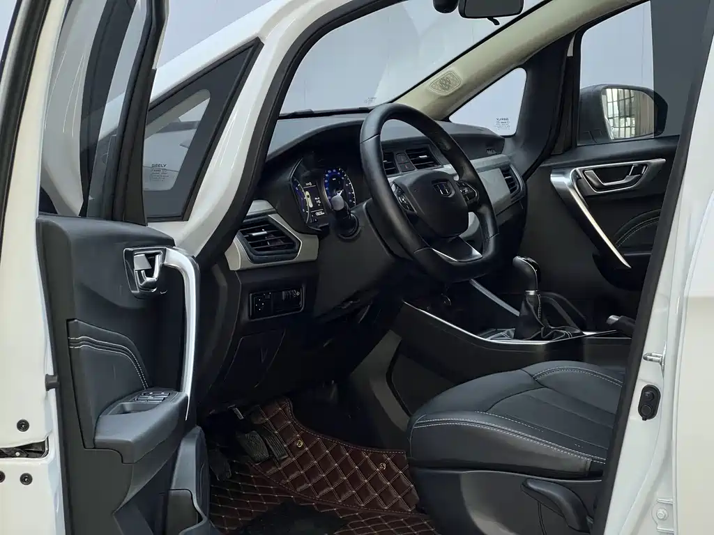 Geely Vision X3 — фото 10
