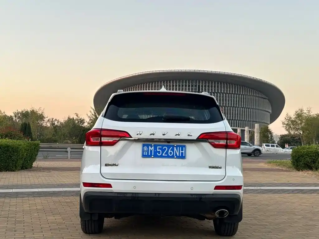Haval M6 — фото 5