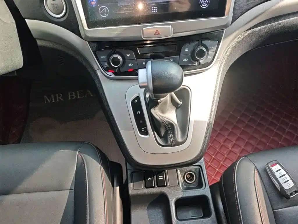 Haval M6 — фото 14