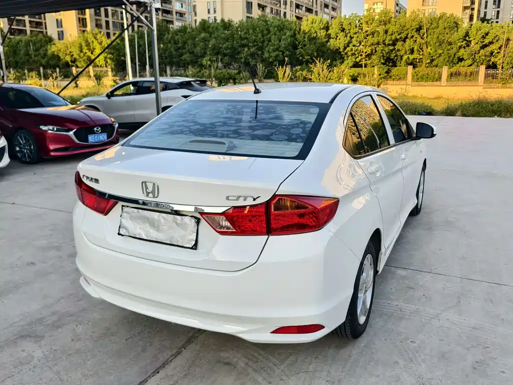 Honda City — фото 5