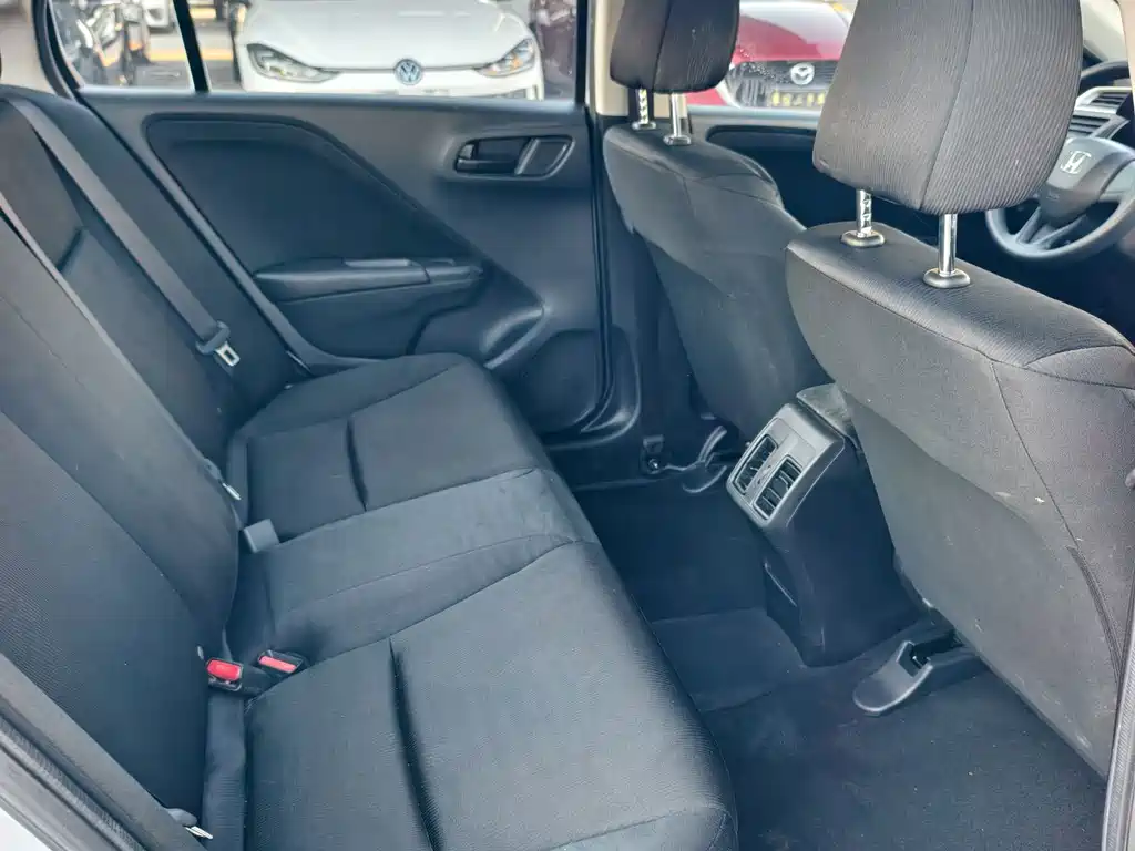 Honda City — фото 9