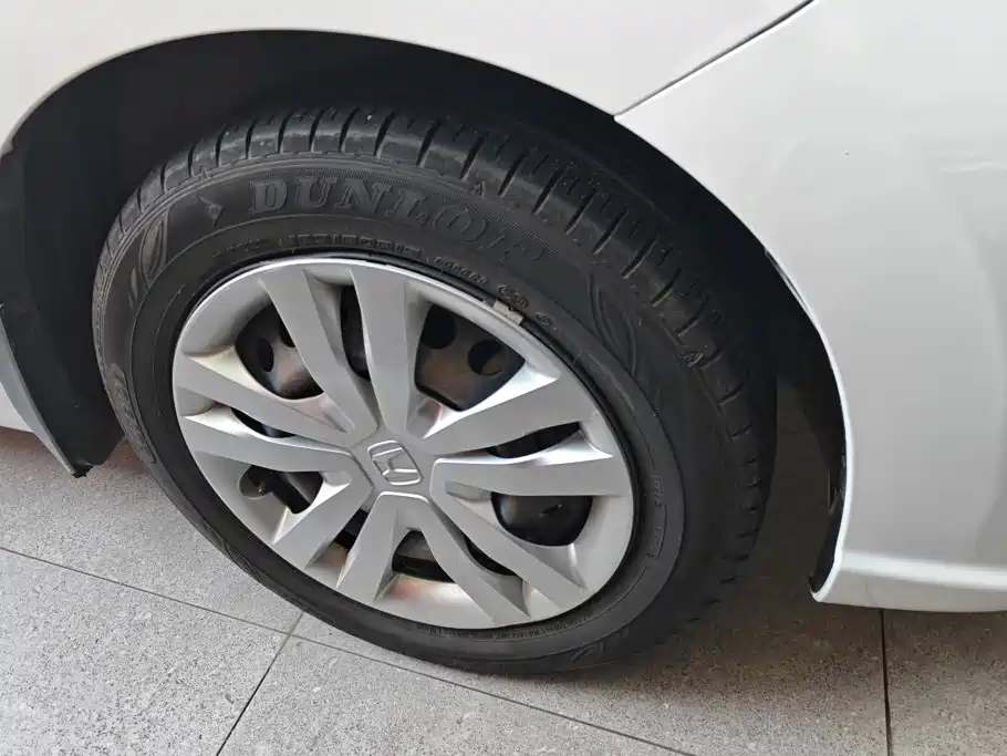 Honda Fit — фото 6