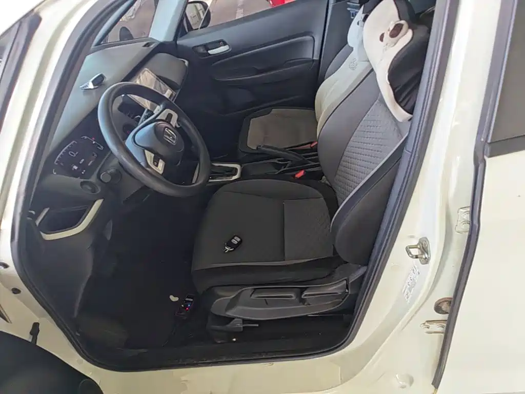 Honda Fit — фото 15