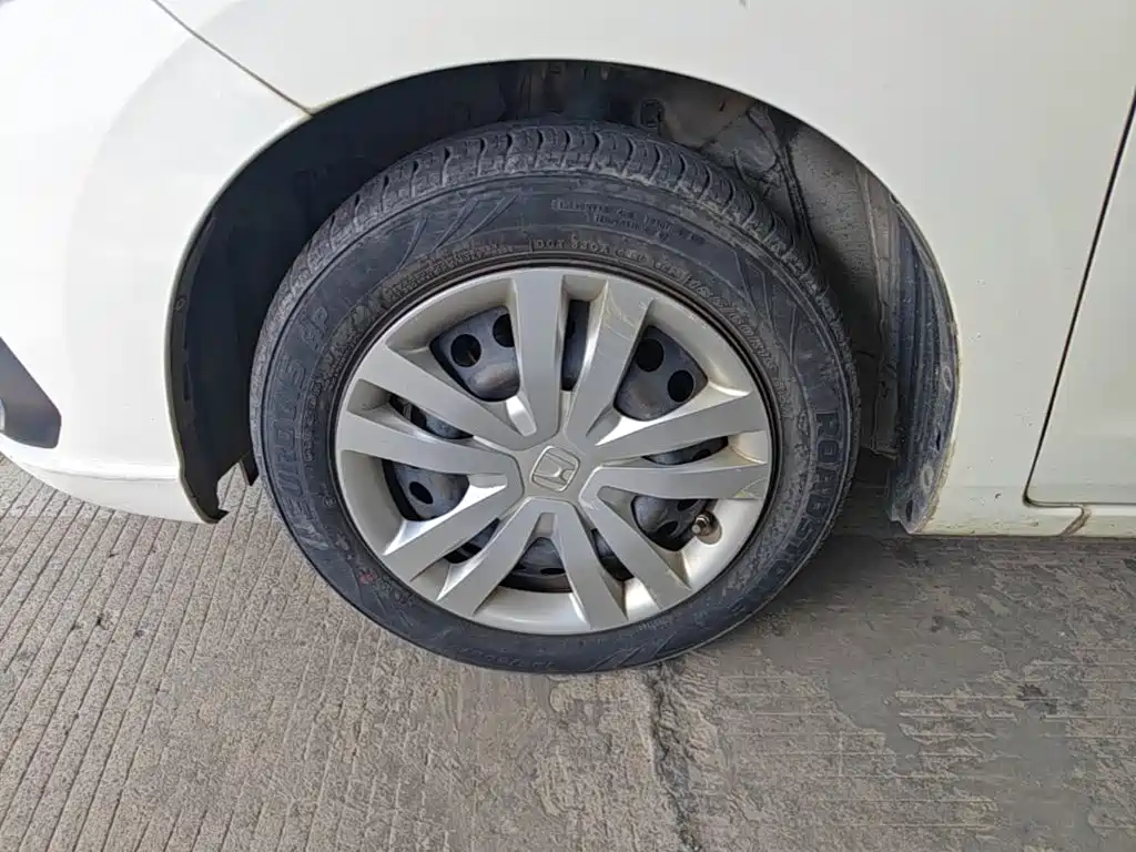 Honda Fit — фото 23