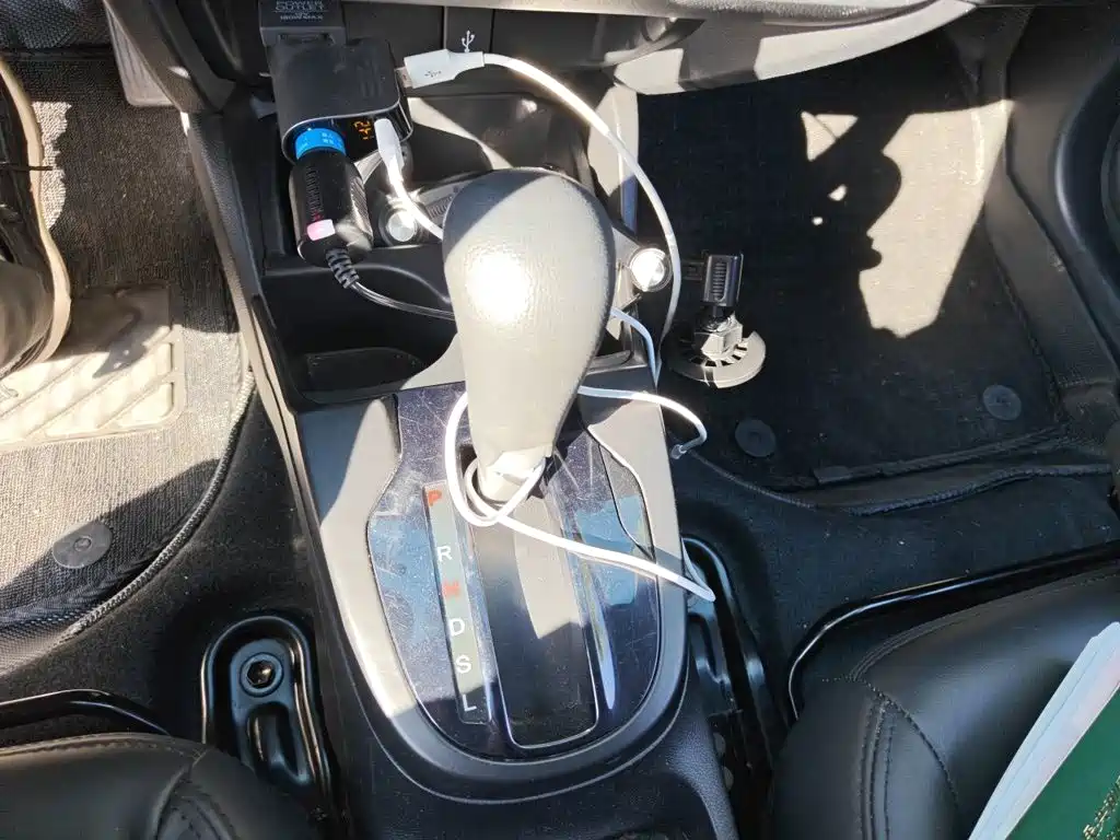 Honda Fit — фото 10