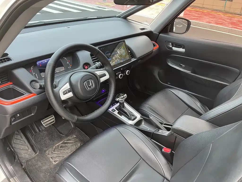 Honda Fit — фото 4