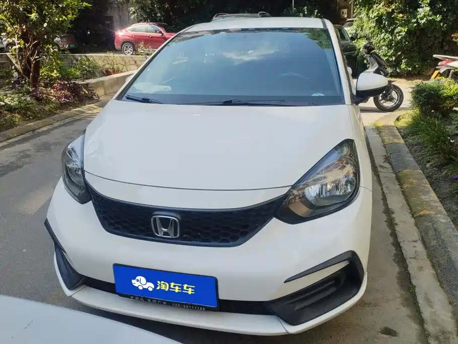 Honda Fit — фото 2