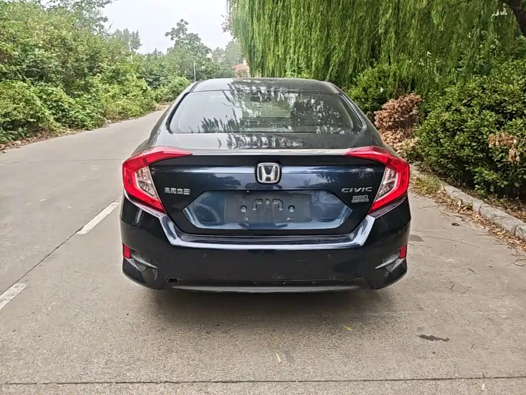 Honda Civic — фото 4