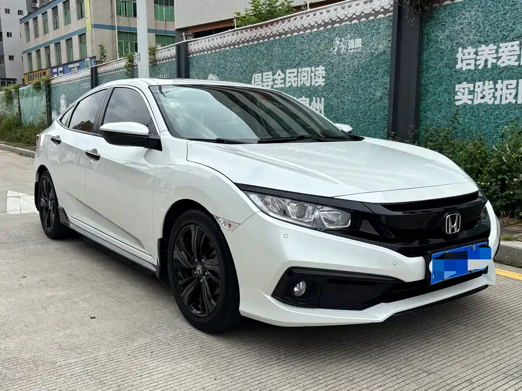 Honda Civic — фото 3