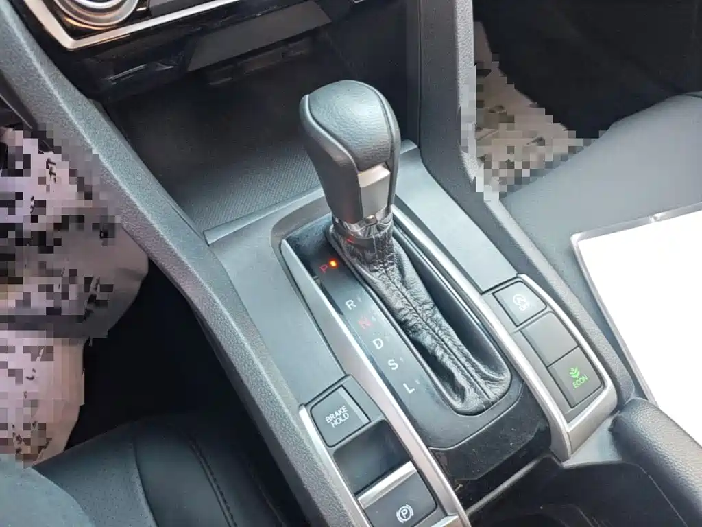 Honda Civic — фото 14