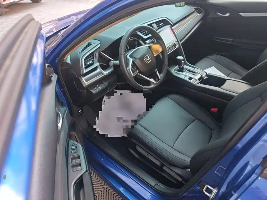 Honda Civic — фото 16