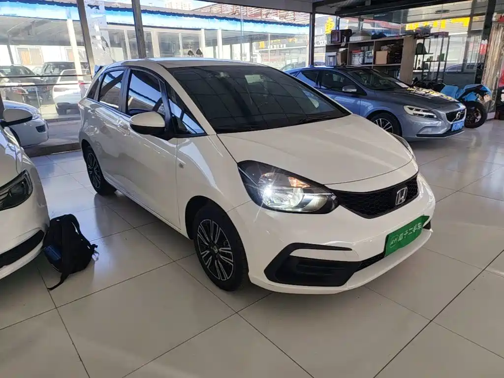 Honda Fit — фото 4