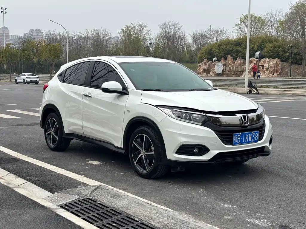 Honda Vezel — фото 3