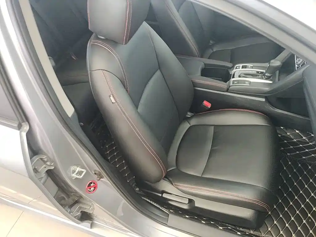 Honda Civic — фото 25