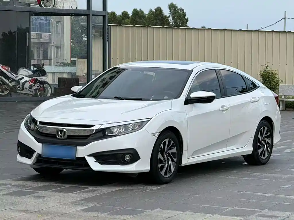 Honda Civic — фото 2