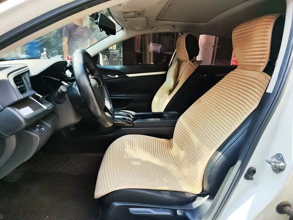 Honda Civic — фото 11