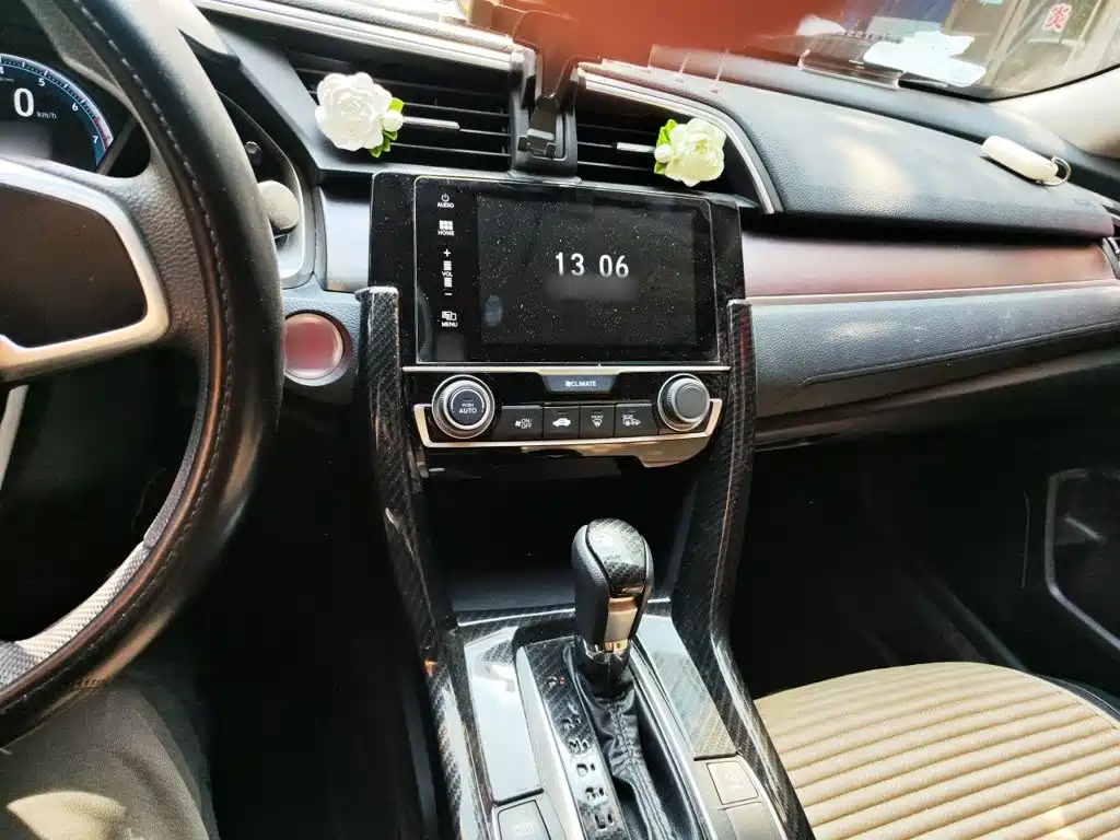 Honda Civic — фото 6
