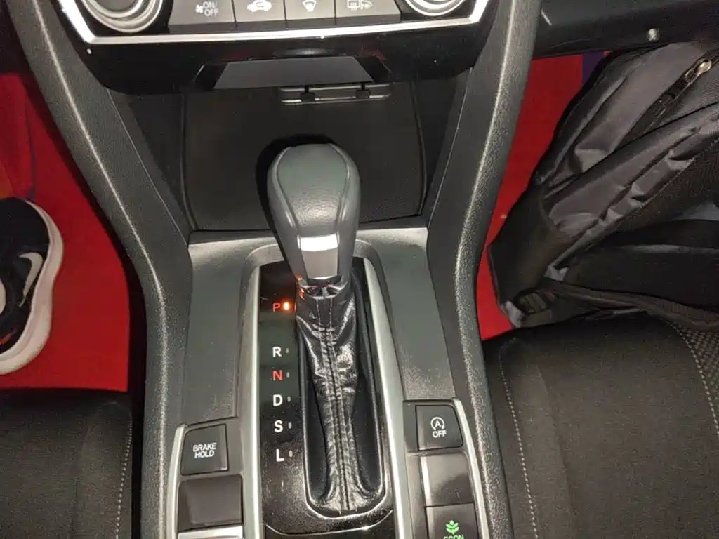 Honda Civic — фото 14