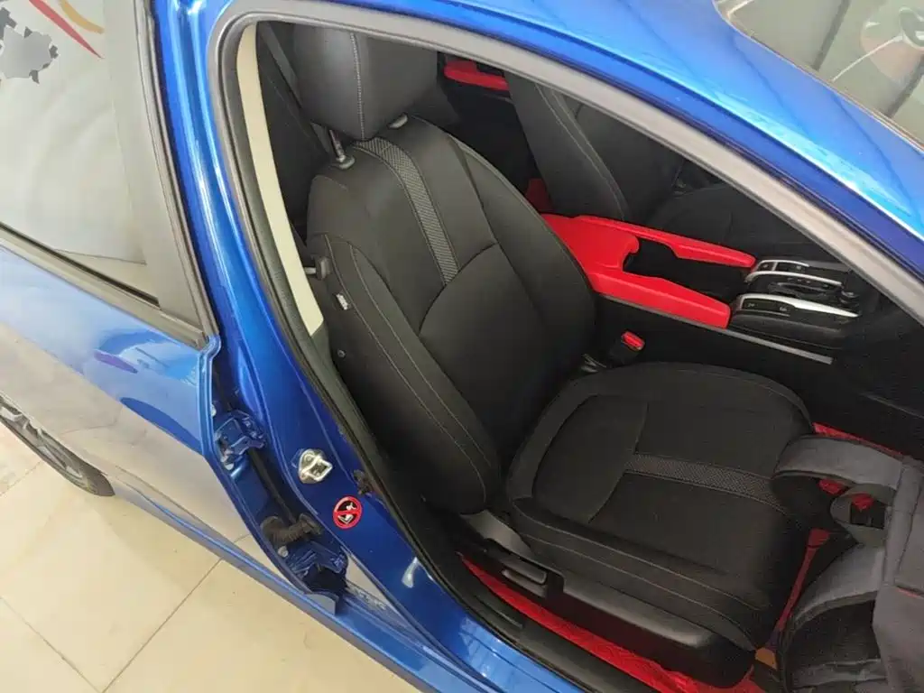 Honda Civic — фото 25