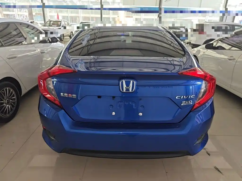Honda Civic — фото 6