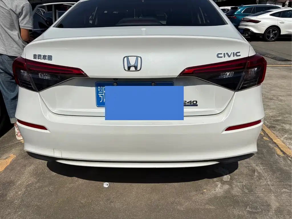 Honda Civic — фото 3