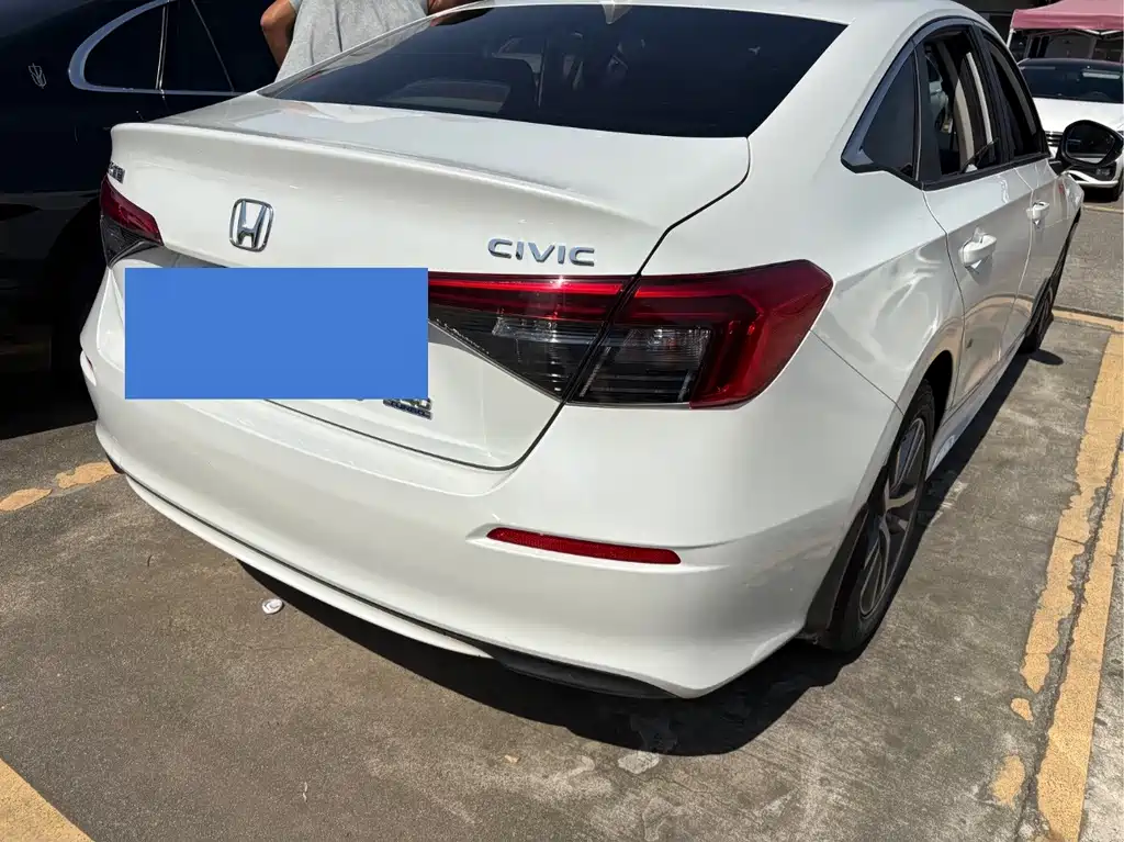 Honda Civic — фото 8