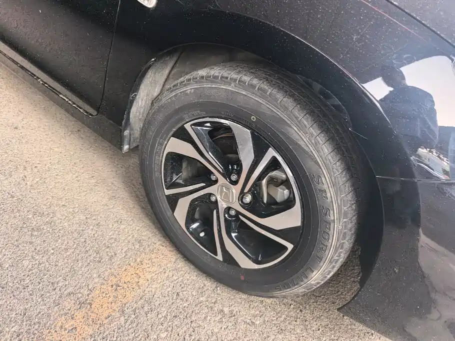 Honda Accord — фото 6
