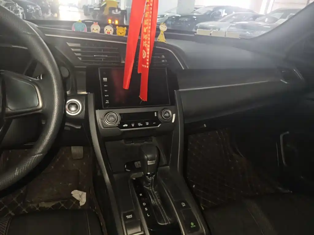 Honda Civic — фото 13