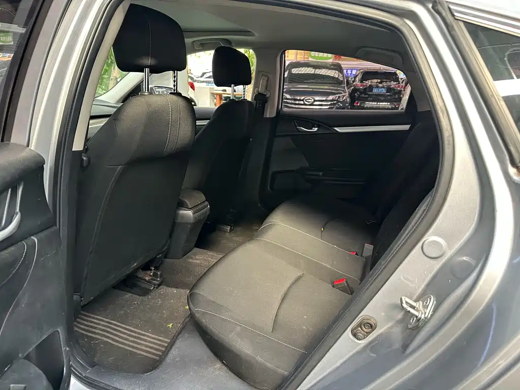 Honda Civic — фото 6