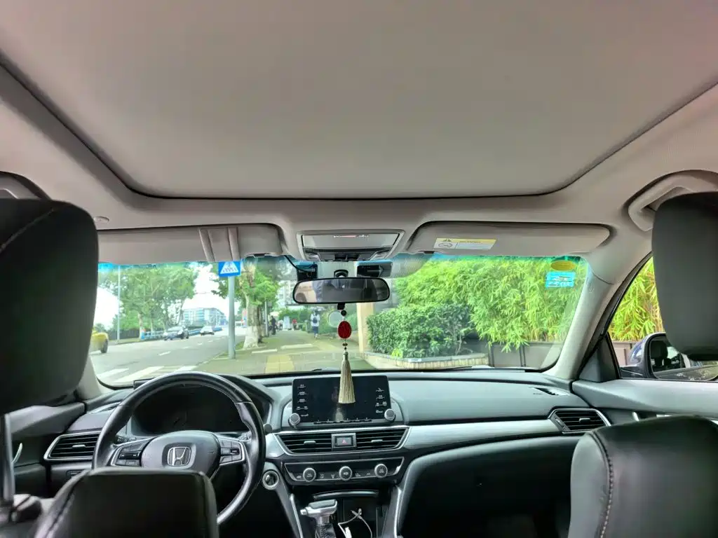 Honda Inspire — фото 19