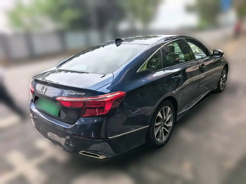 Honda Inspire — фото 6
