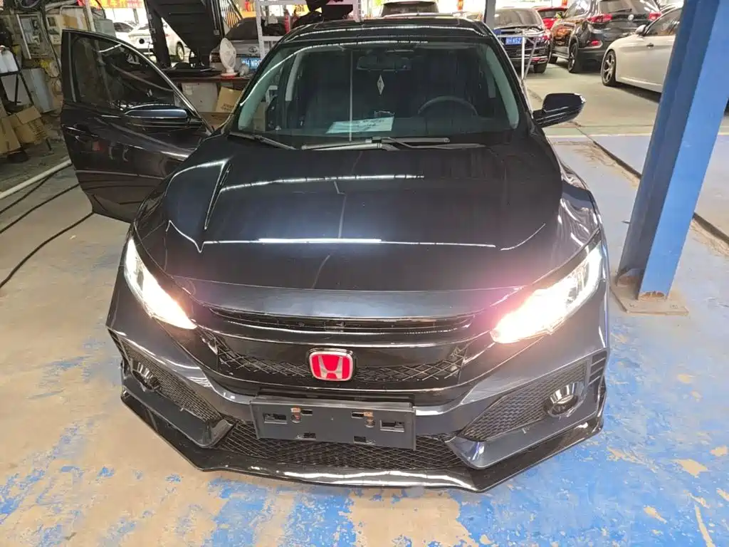 Honda Civic — фото 3