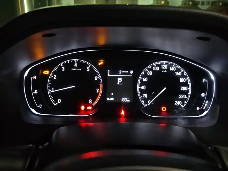 Honda Inspire — фото 14