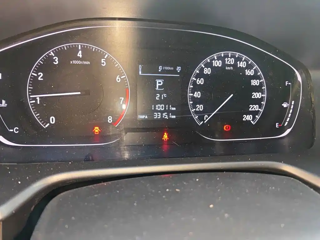 Honda Accord — фото 13