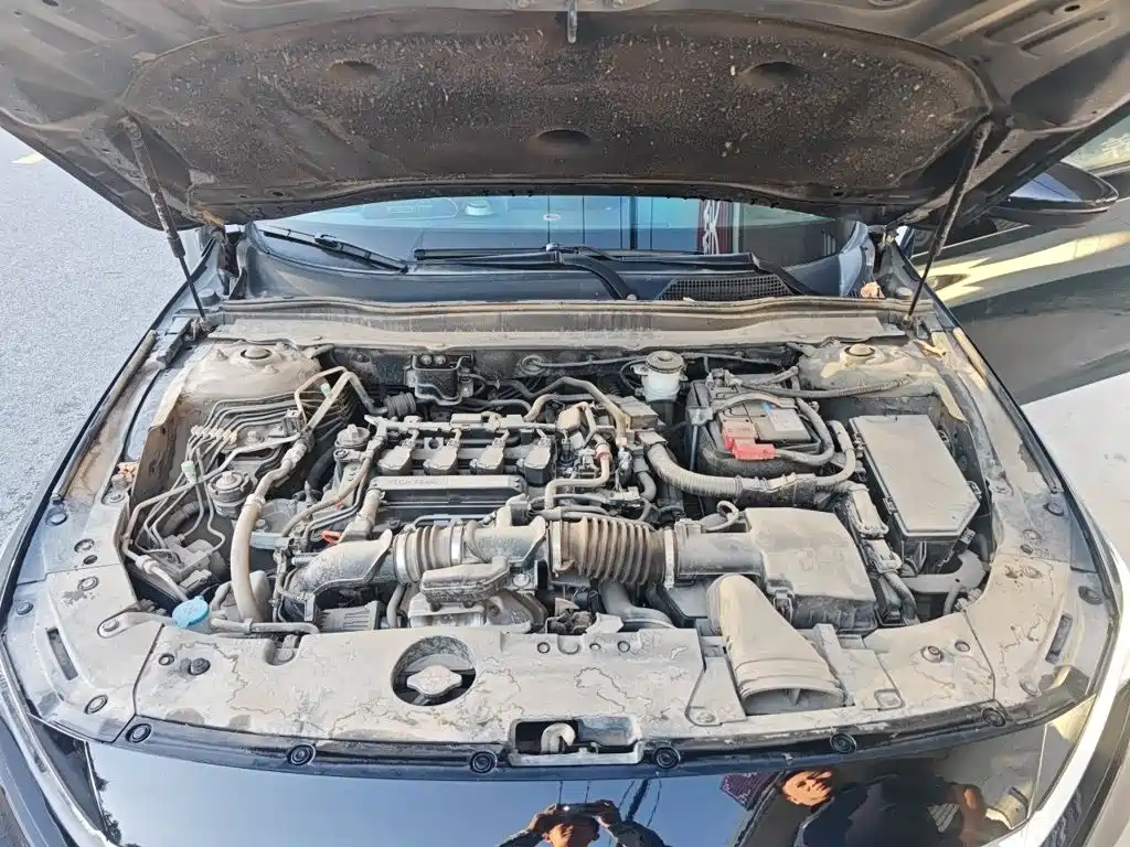 Honda Accord — фото 21