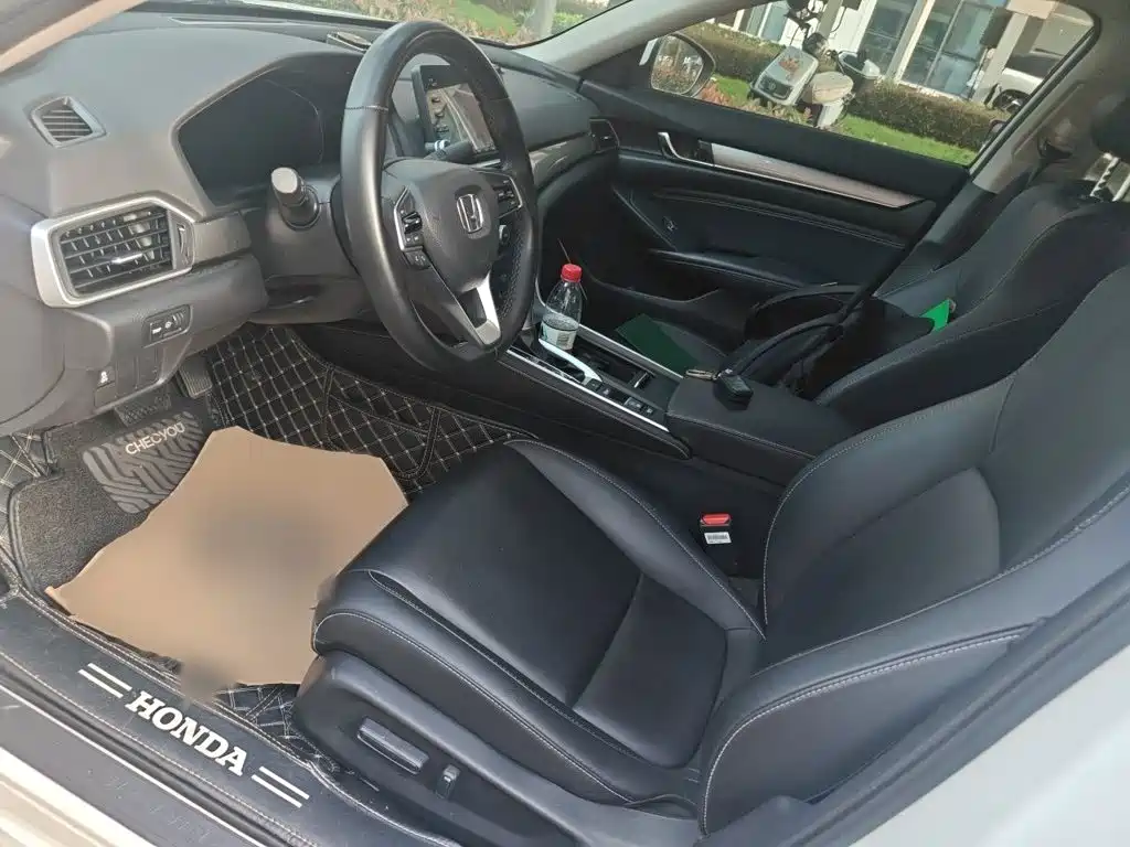 Honda Inspire — фото 11